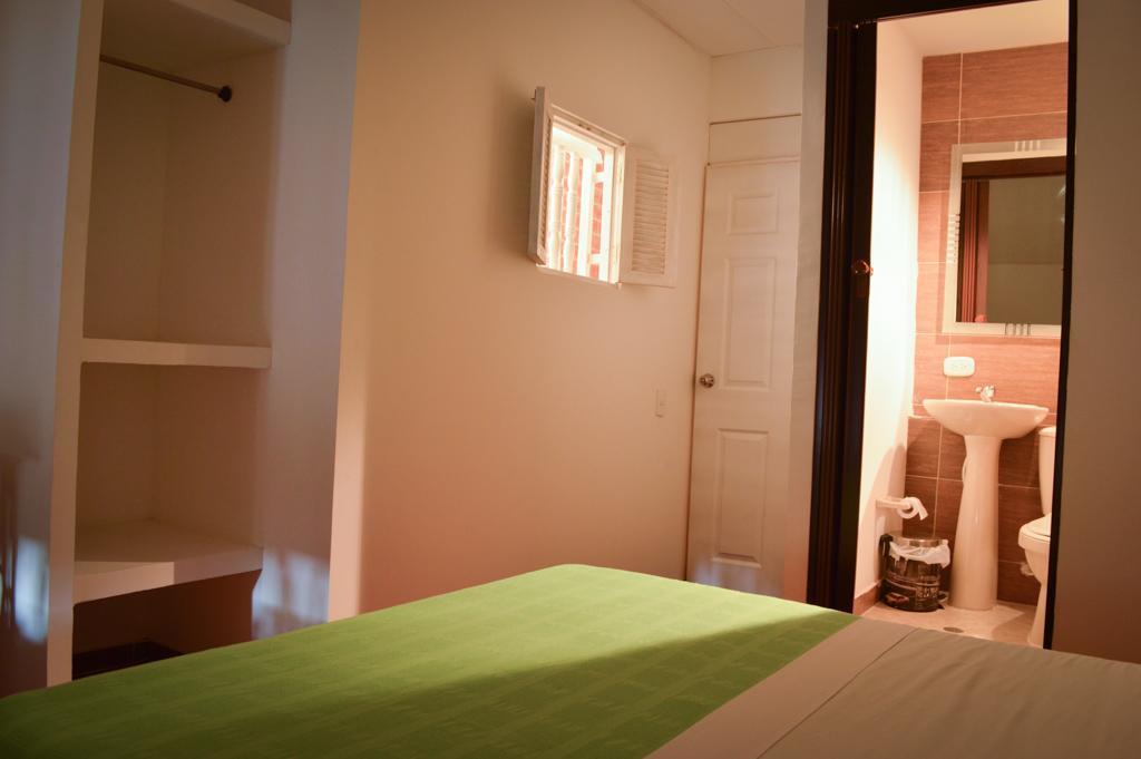 Casa De Santo Domingo Vidal Hostel Cartagena Luaran gambar