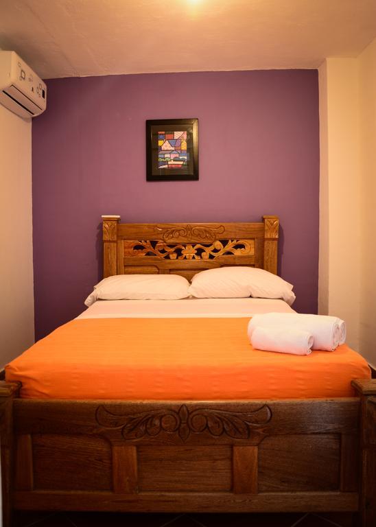 Casa De Santo Domingo Vidal Hostel Cartagena Luaran gambar